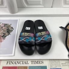 Louis Vuitton Slippers